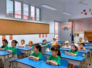 走进小学，憧憬未来—新乔百瑞景幼儿园参观小学之旅